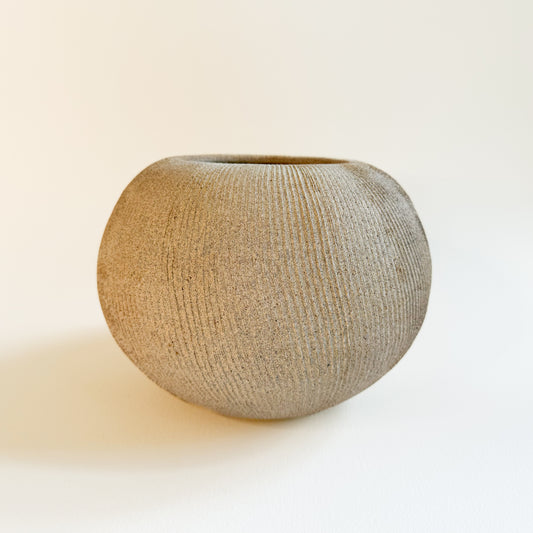 Sandstone Ribbed Vase 035